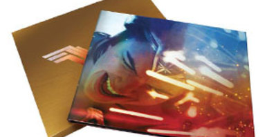 Un artbook signé par Gal Gadot pour le film Wonder Woman