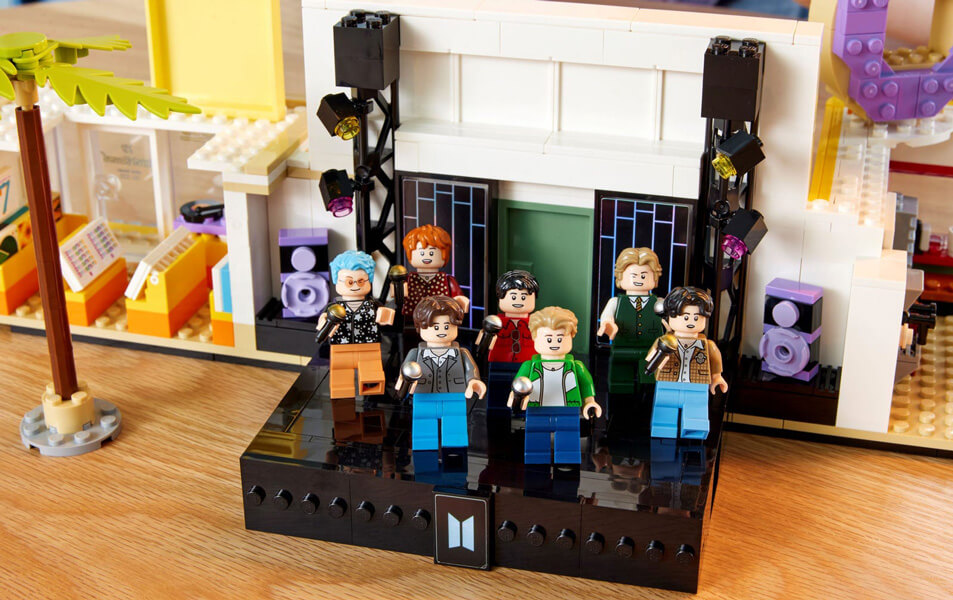 BTS Dynamite LEGO ideas figurine