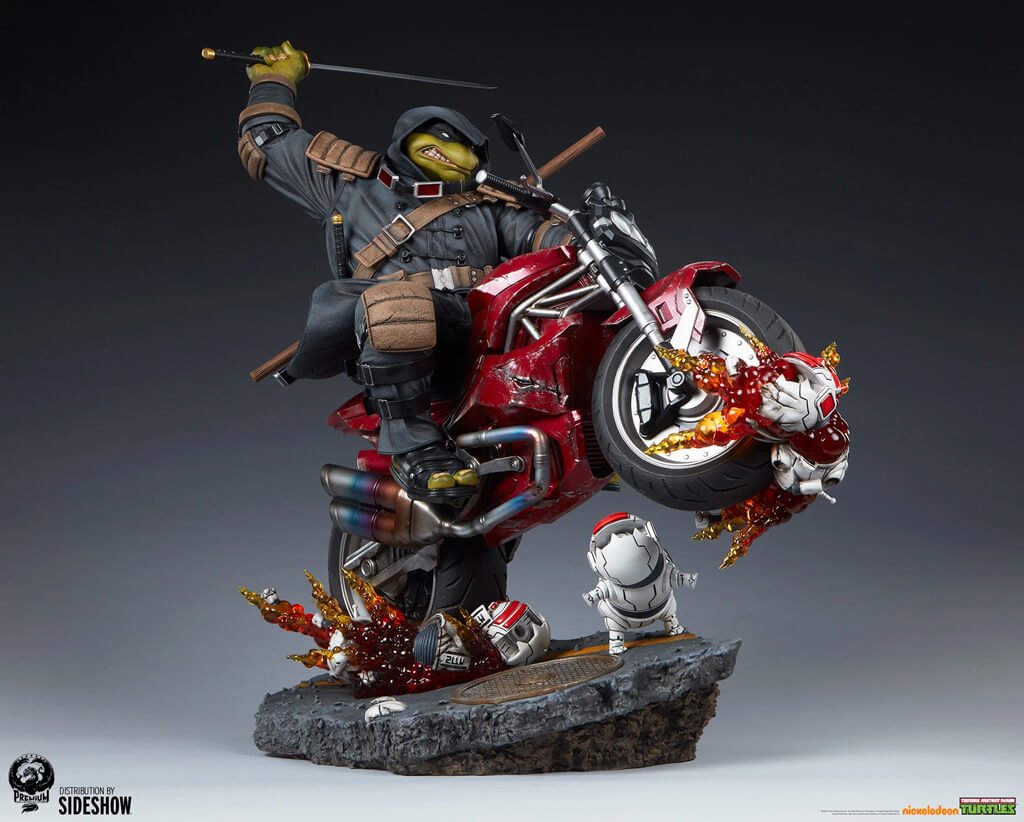 Statuette résine The Last Ronin moto PCS TMNT