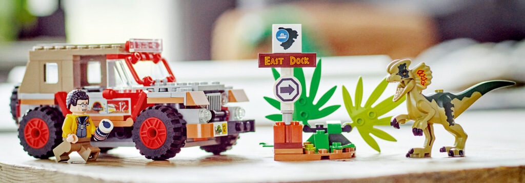 LEGO Jurassic Park L embuscade du dilophosaure