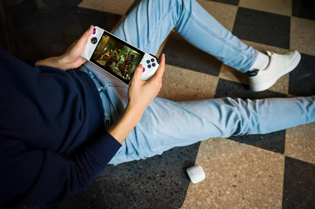 Console portable Asus Rog Ally Z1 Extreme photo 1