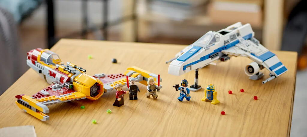 LEGO Star Wars de L E wing de la Nouvelle République contre le chasseur de Shin Hati