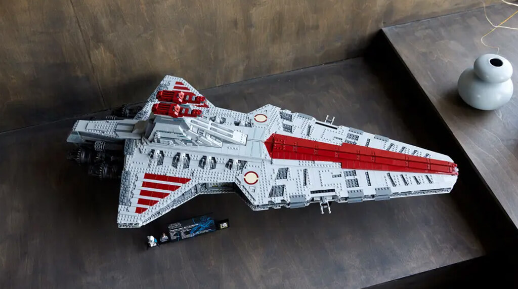 Le croiseur d assaut de classe Venator de la République LEGO Star Wars